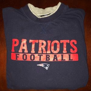 Reebok NFL Patriots’ kid’s shirt, long sleeve, 14/16. Navy w/gray waffle sleeves